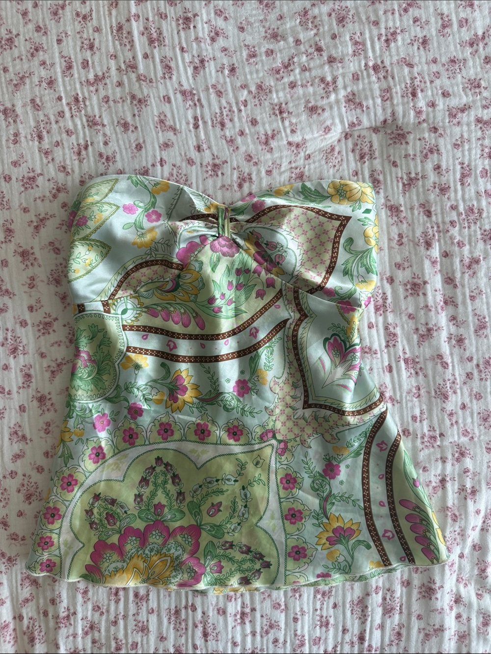 Y2K Eyeshadow Satin Tube Top
